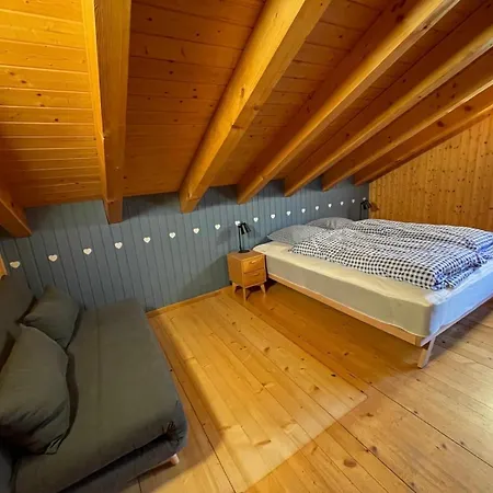 Rosablanche, Since 1929 - Peace, Quiet & Tradition 木屋