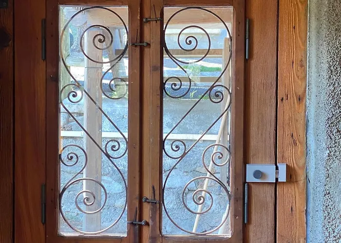 Rosablanche, Since 1929 - Peace, Quiet & Tradition 木屋