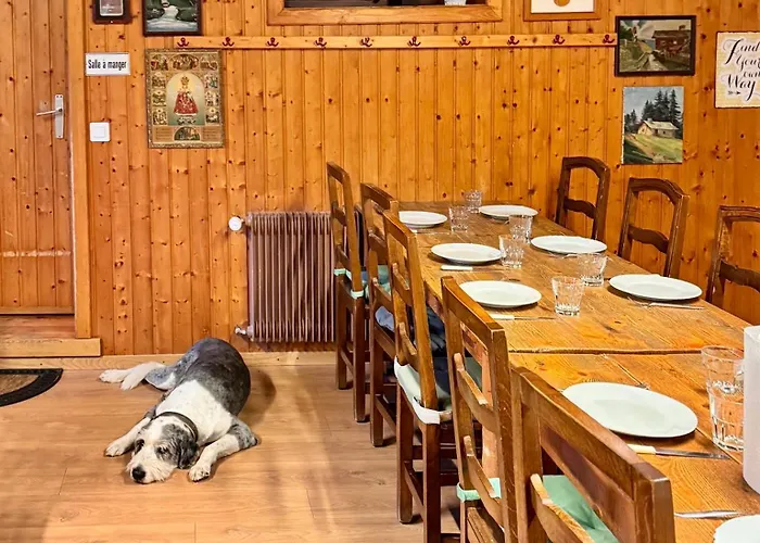 木屋 Rosablanche, Since 1929 - Peace, Quiet & Tradition *