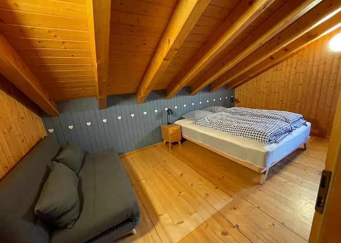 Rosablanche, Since 1929 - Peace, Quiet & Tradition 木屋